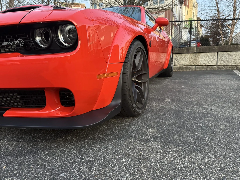 2019 Dodge Challenger SRT Hellcat 3rd Gen - Image 16 of 31