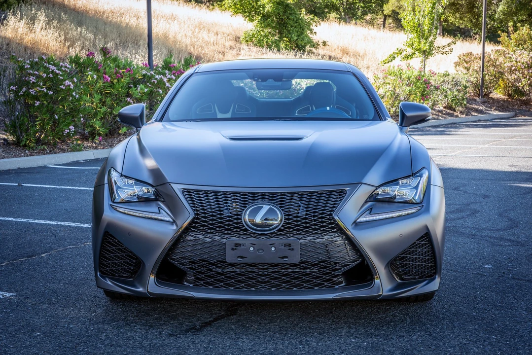 2019 Lexus RC F - Image 6 of 31