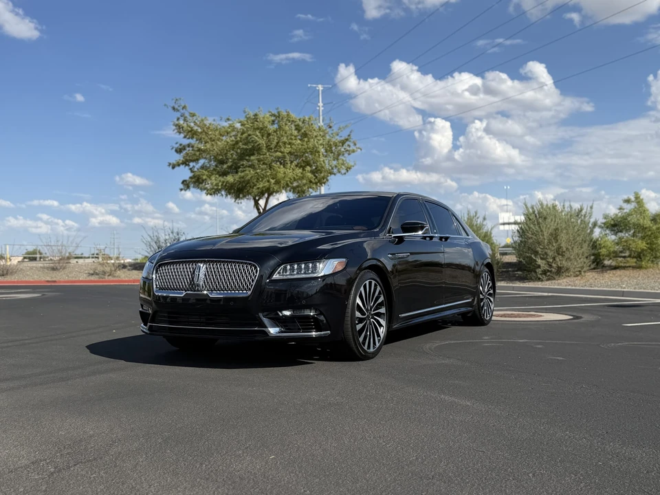 2019 Lincoln Continental 10th Gen - Image 4 of 31