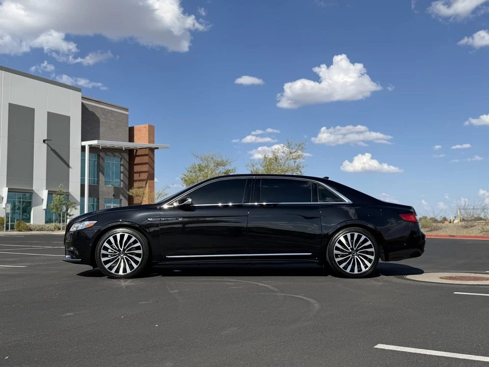 2019 Lincoln Continental 10th Gen - Image 19 of 31
