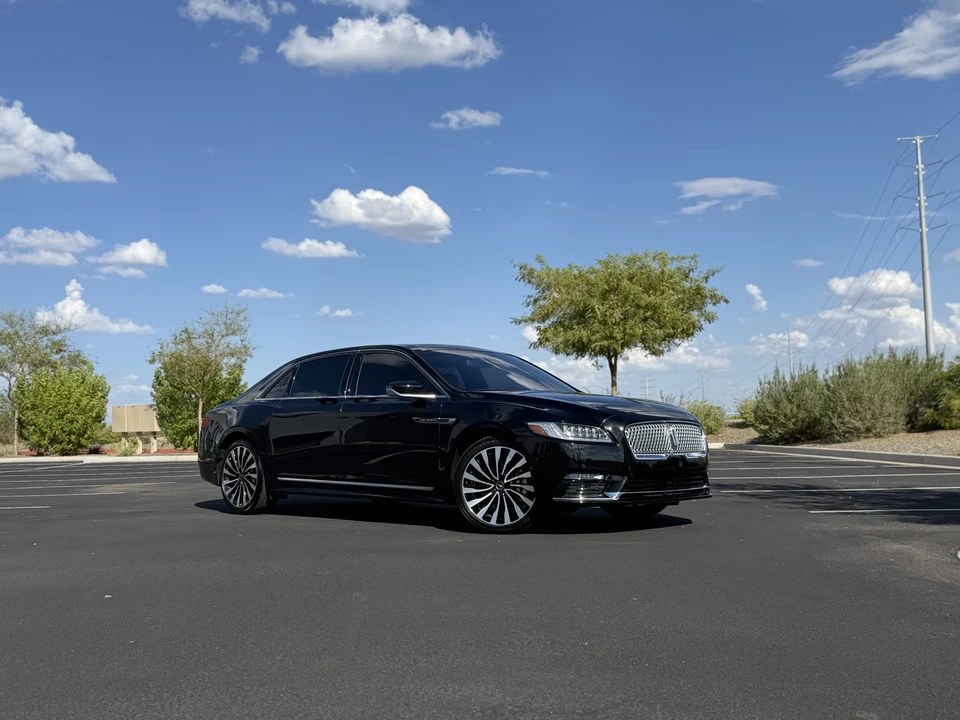 2019 Lincoln Continental 10th Gen - Image 11 of 31