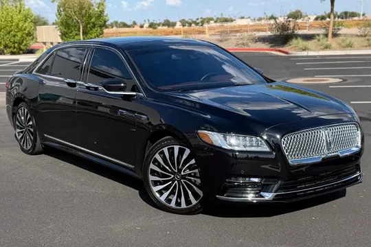 2019 Lincoln Continental 80th Anniversary Coach Door Edition