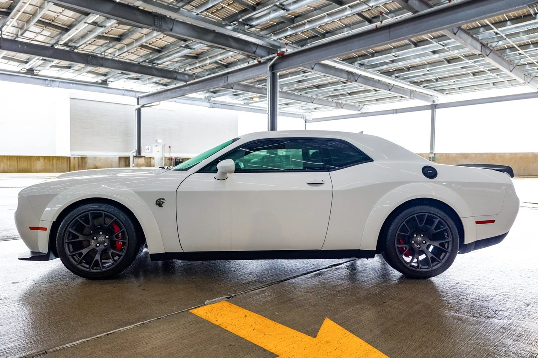 2021 Dodge Challenger SRT Hellcat 3rd Gen - Image 8 of 31