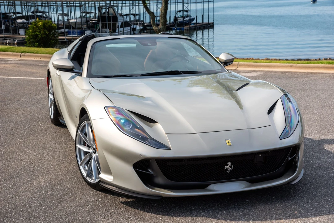 2021 Ferrari 812 GTS - Image 10 of 31