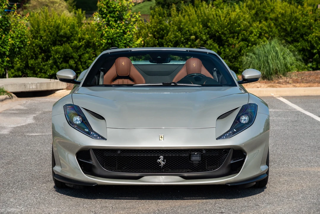 2021 Ferrari 812 GTS - Image 7 of 31