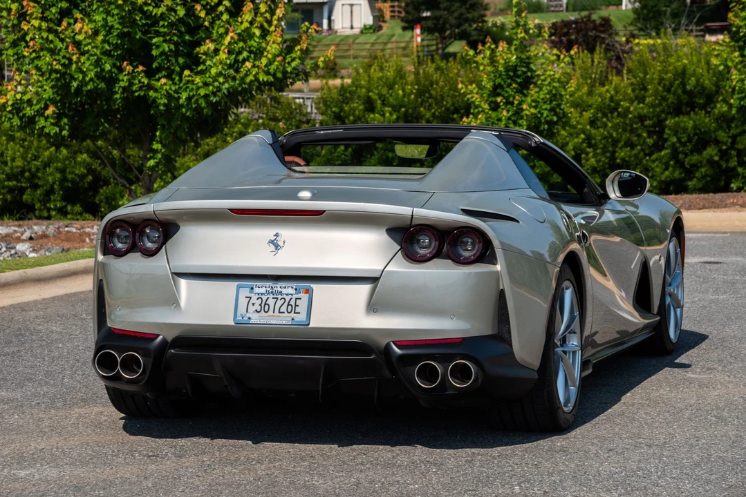 2021 Ferrari 812 GTS - Image 23 of 31