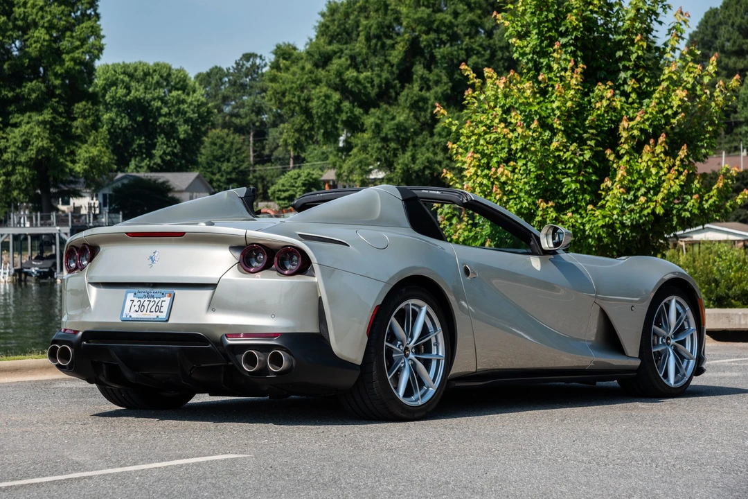 2021 Ferrari 812 GTS - Image 22 of 31