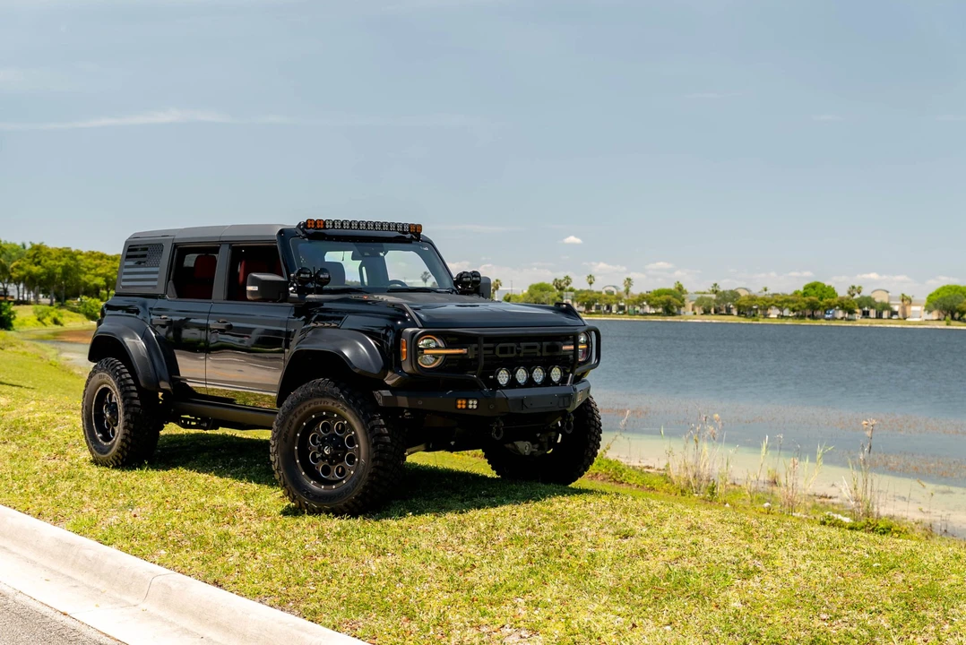 2023 Ford Bronco Raptor 6th Gen - Image 13 of 31