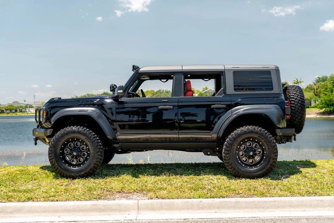 2023 Ford Bronco Raptor 6th Gen - Image 3 of 31