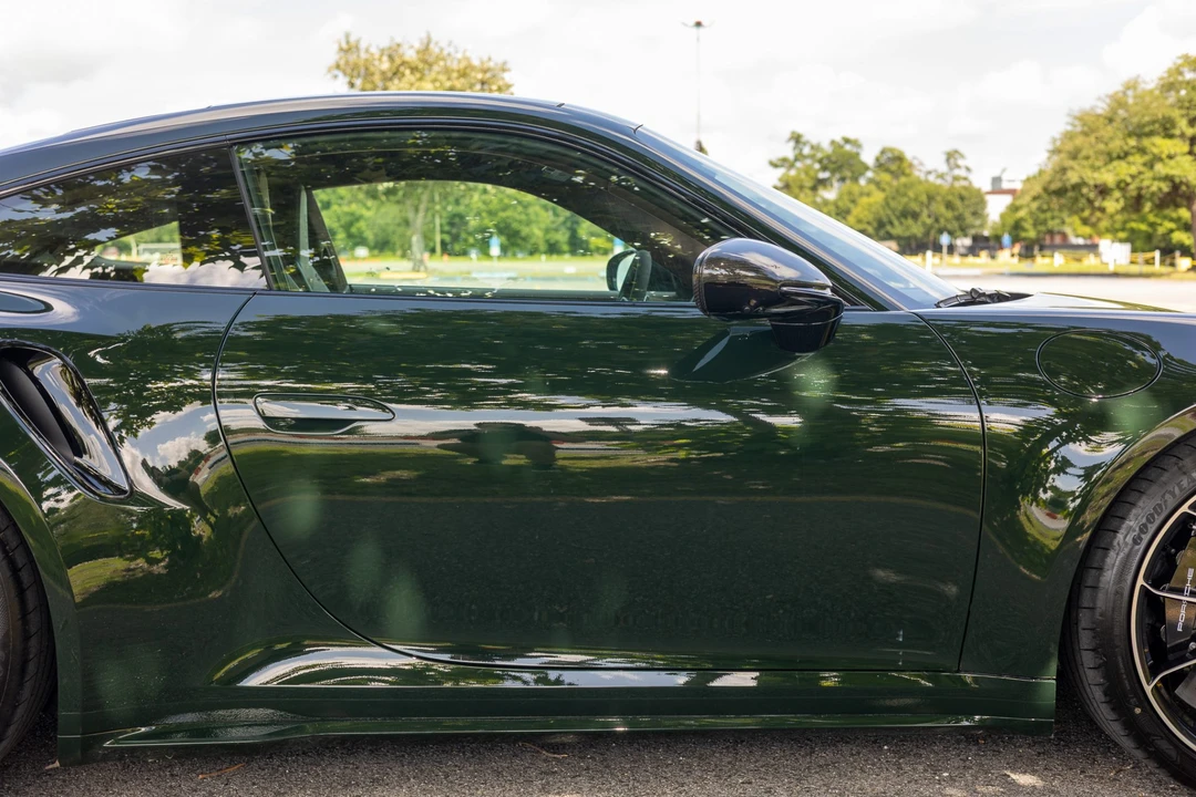 2022 Porsche 992 Turbo S - Image 28 of 31
