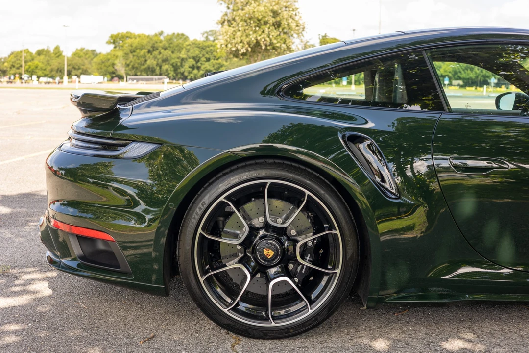 2022 Porsche 992 Turbo S - Image 27 of 31