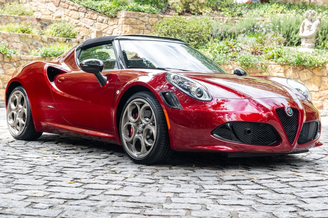 2020 Alfa Romeo 4C Spider - Image 8 of 31