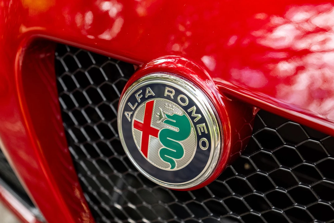 2020 Alfa Romeo 4C Spider - Image 17 of 31