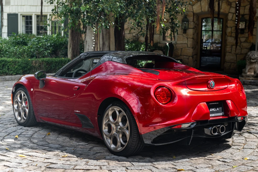 2020 Alfa Romeo 4C Spider - Image 13 of 31