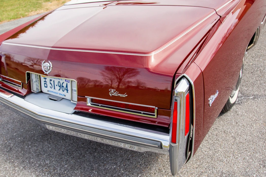 1976 Cadillac Eldorado 9th Gen - Image 27 of 31