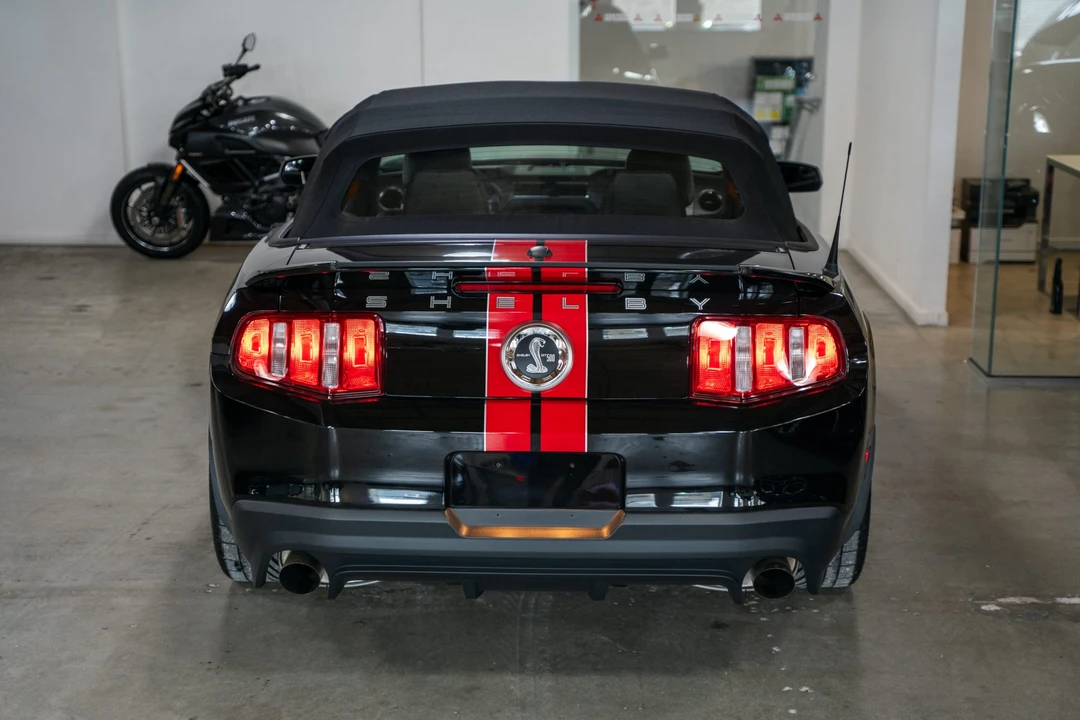 2011 Ford S197 II Shelby Mustang GT500 - Image 18 of 31