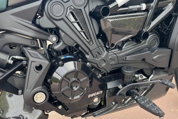 2022 Ducati Diavel - Image 7 of 9