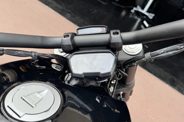 2022 Ducati Diavel - Image 5 of 9