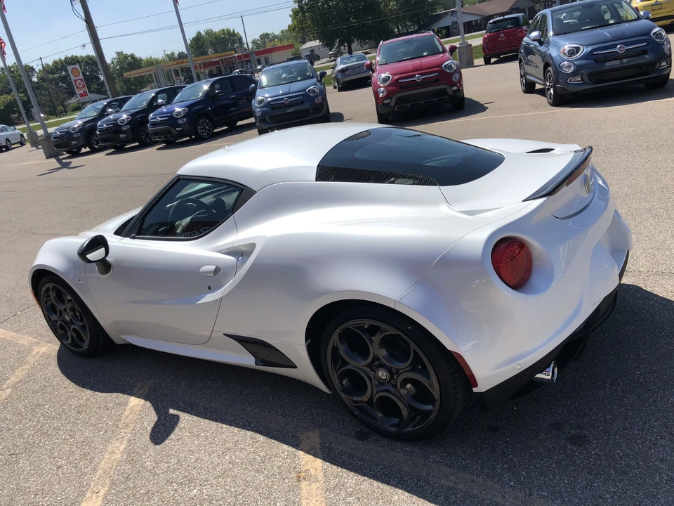 2017 Alfa Romeo 4C Coupe - Image 8 of 31