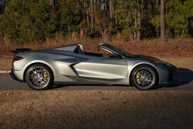 2024 Chevrolet Corvette C8 Z06 - Image 3 of 7