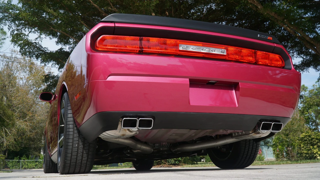 2010 Dodge Challenger SRT8 & 392 3rd Gen - Image 30 of 31