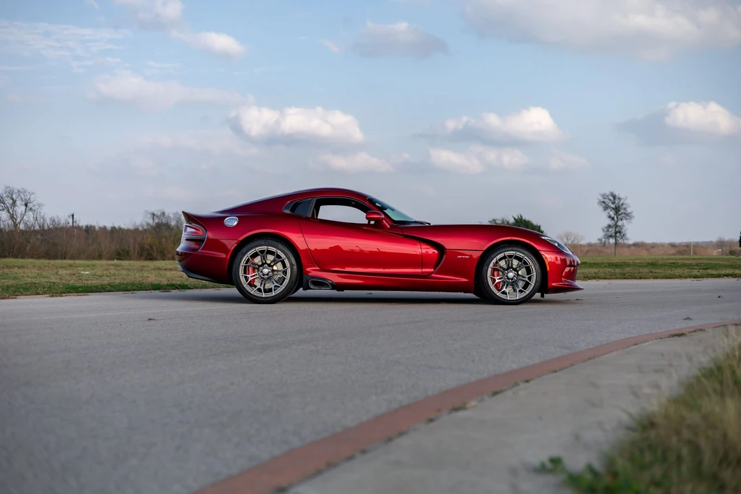 2014 Dodge Viper 5th Gen - Image 20 of 31