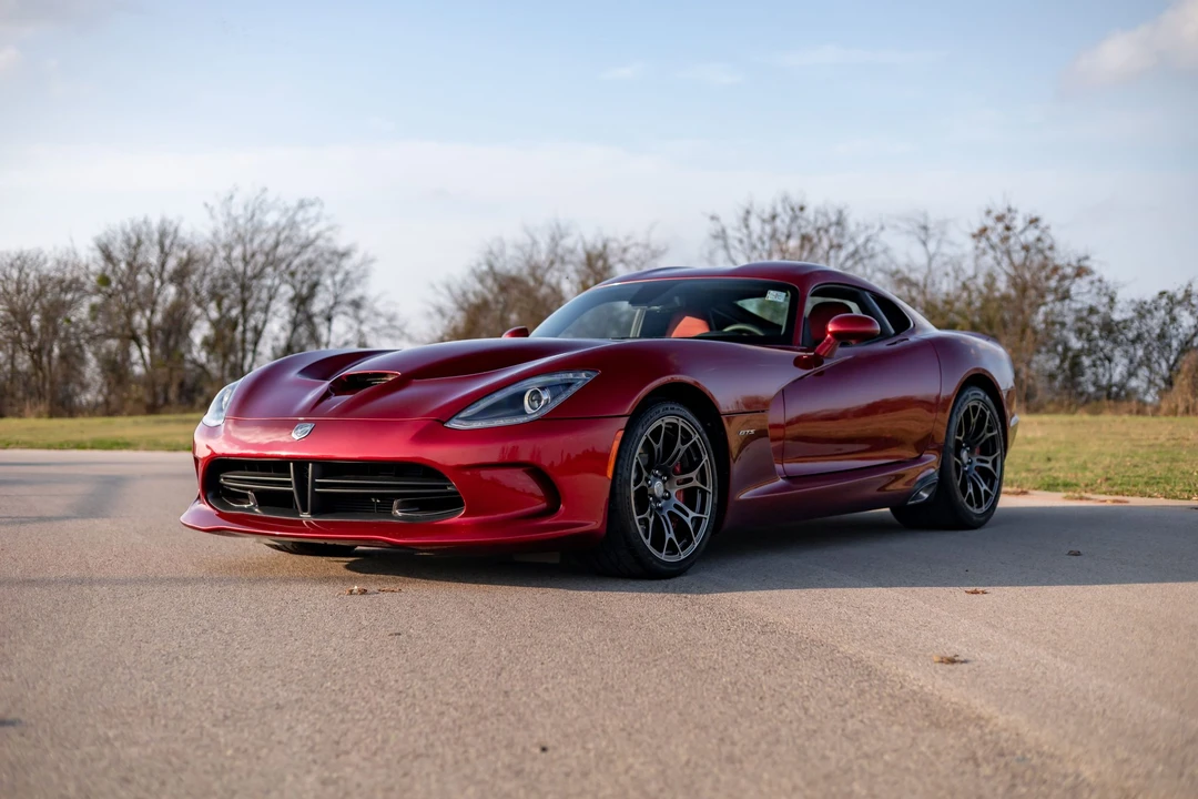 2014 Dodge Viper 5th Gen - Image 3 of 31