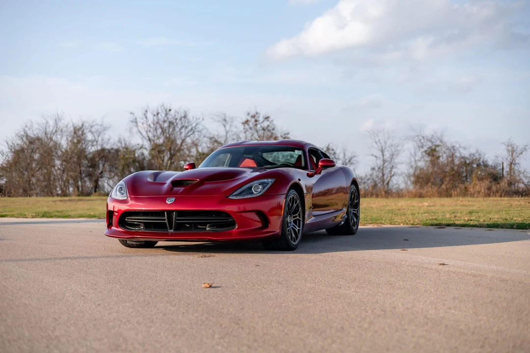 2014 Dodge Viper 5th Gen - Image 2 of 31