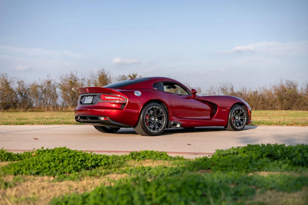 2014 Dodge Viper 5th Gen - Image 16 of 31