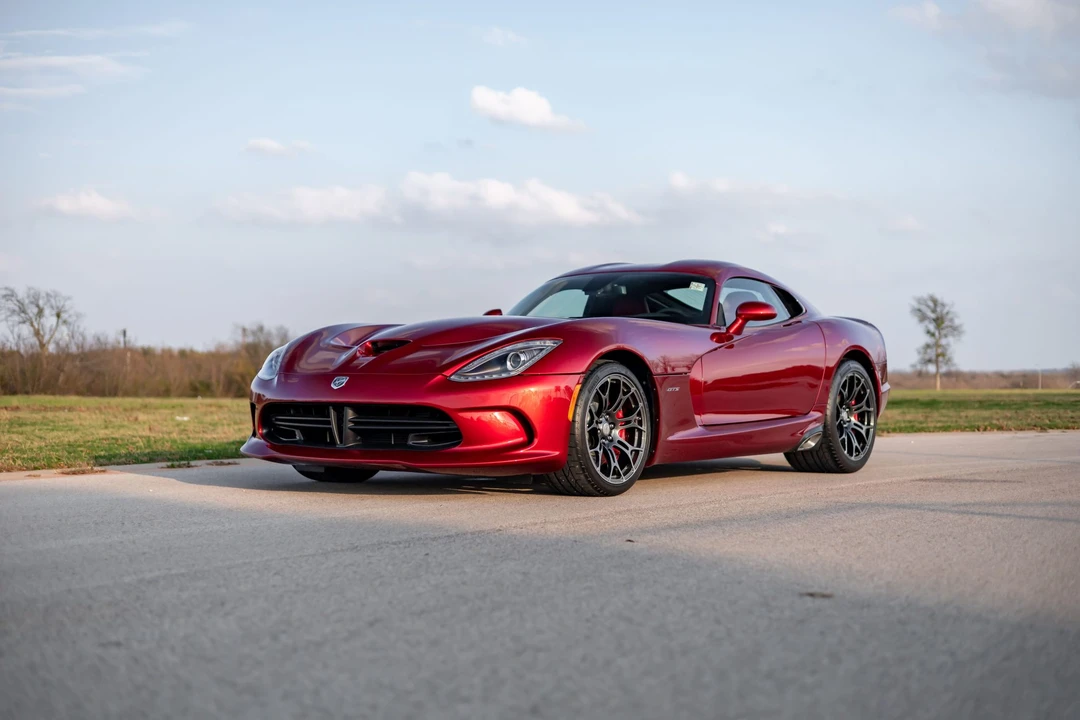2014 Dodge Viper 5th Gen - Image 4 of 31