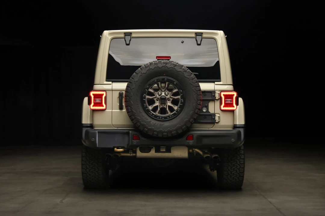 2022 Jeep JL Wrangler - Image 22 of 31