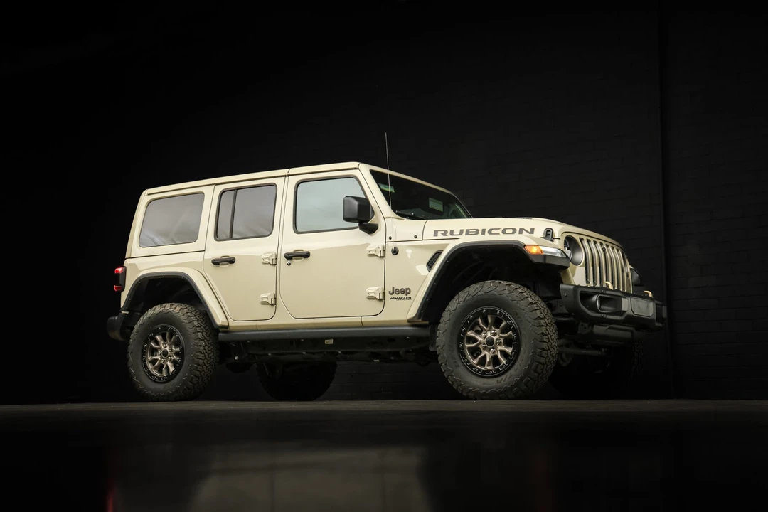 2022 Jeep JL Wrangler - Image 14 of 31
