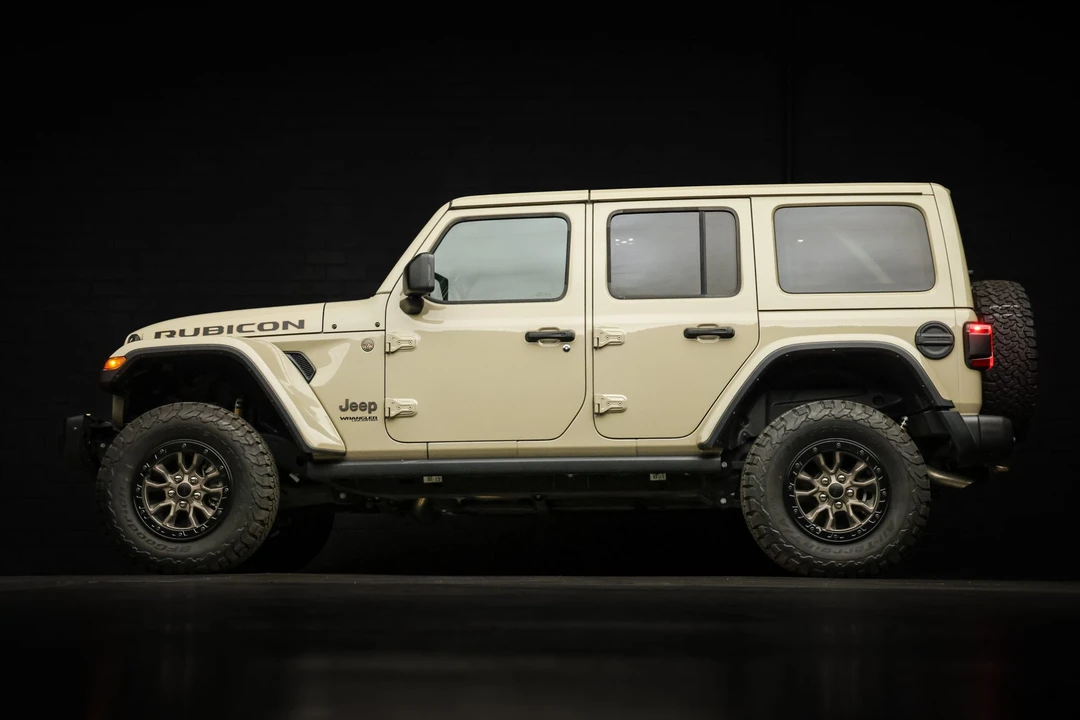 2022 Jeep JL Wrangler - Image 29 of 31
