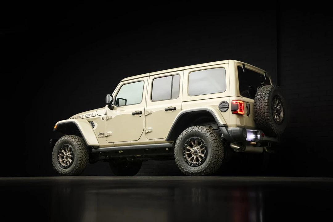 2022 Jeep JL Wrangler - Image 27 of 31