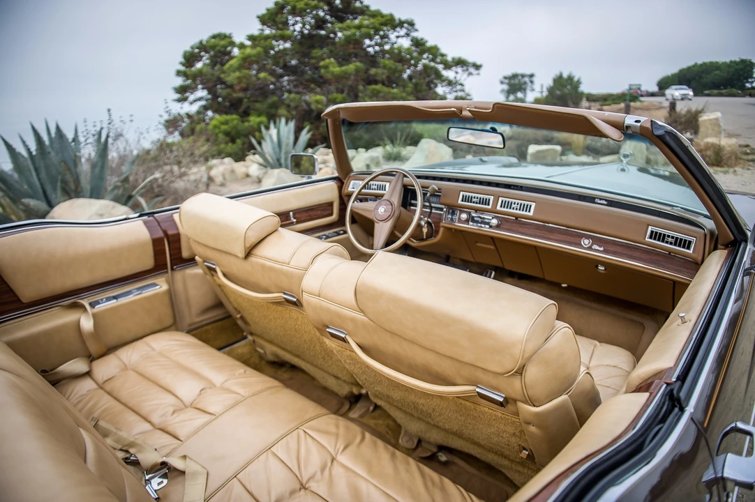 1976 Cadillac Eldorado 9th Gen - Image 17 of 31