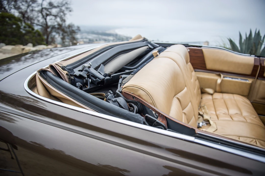 1976 Cadillac Eldorado 9th Gen - Image 16 of 31