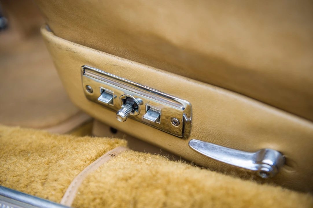 1976 Cadillac Eldorado 9th Gen - Image 30 of 31