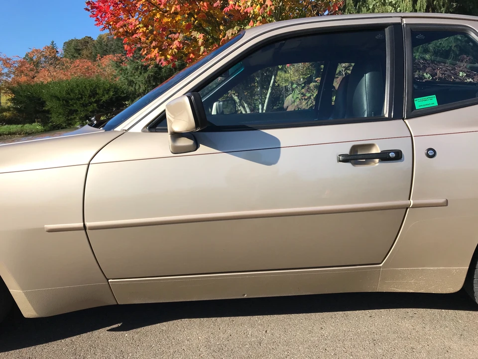 1985 Porsche 944 - Image 27 of 31