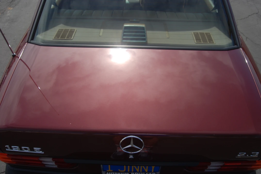 1986 Mercedes-Benz 190E - Image 15 of 31