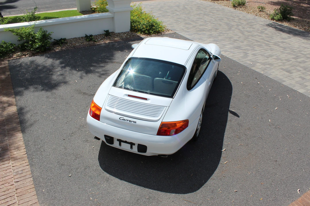 1999 Porsche 996 Carrera - Image 9 of 31