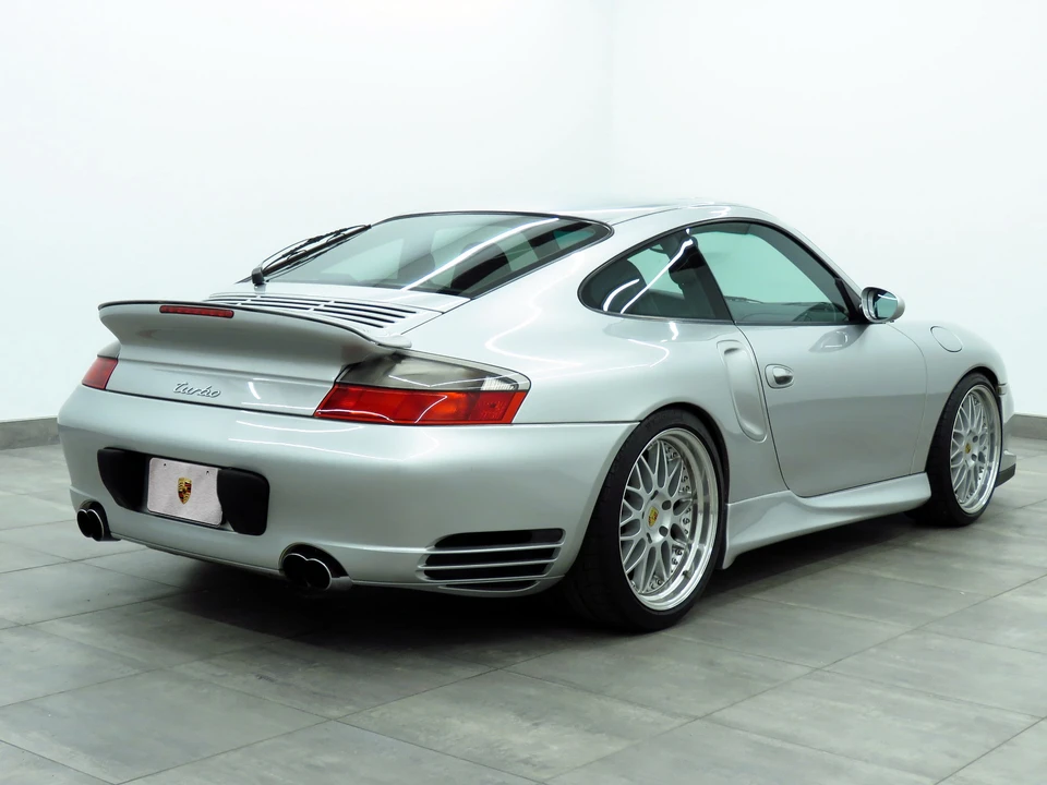 2003 Porsche 996 Turbo - Image 18 of 31