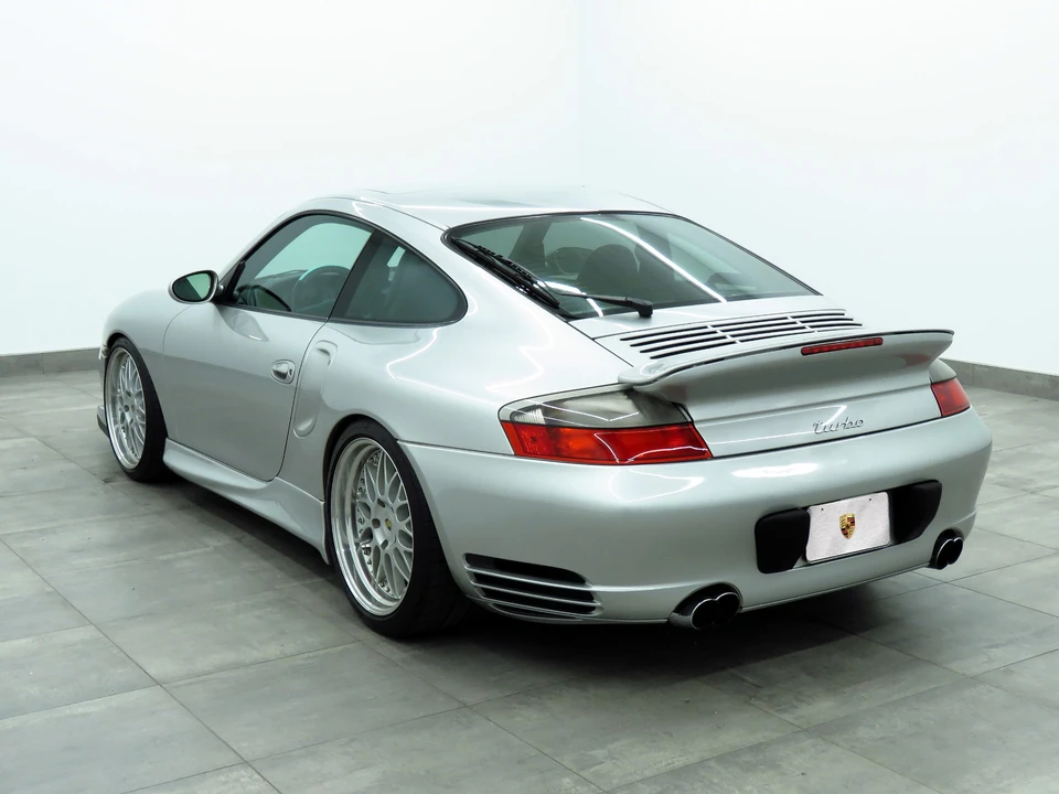 2003 Porsche 996 Turbo - Image 7 of 31