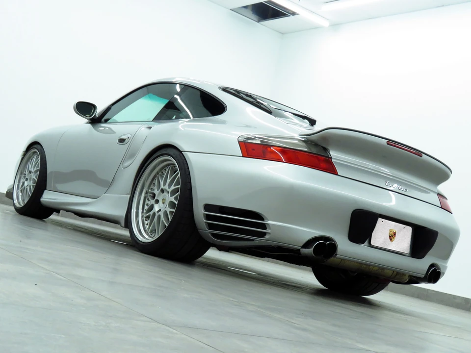 2003 Porsche 996 Turbo - Image 9 of 31
