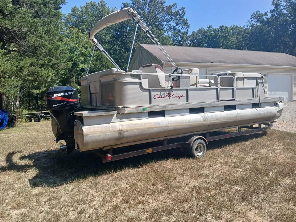 Chris-Craft - Image 4 of 5