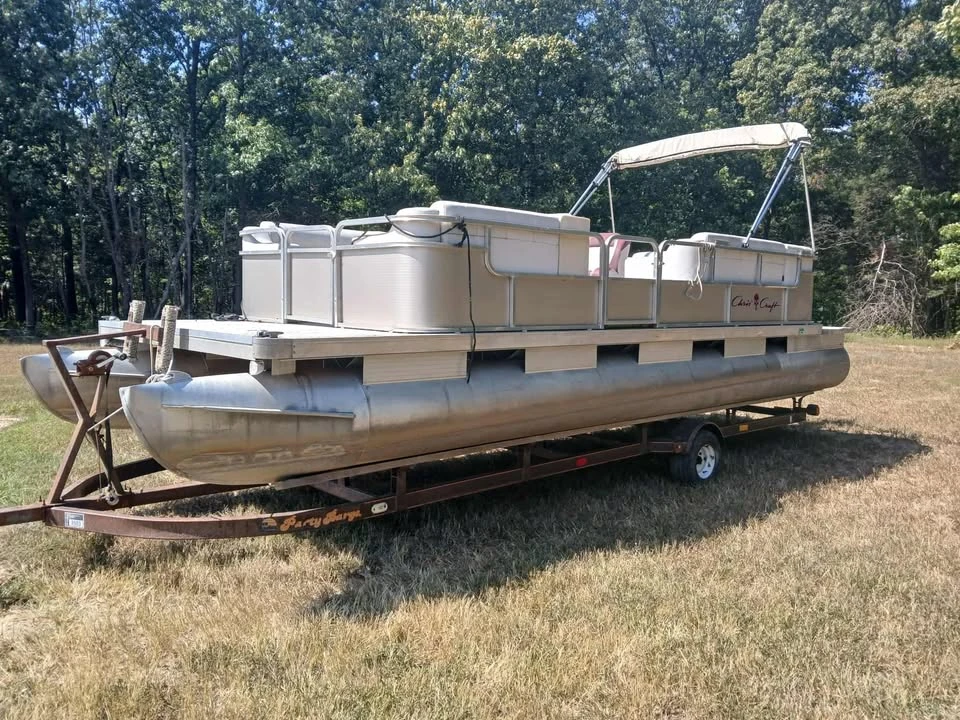 Chris-Craft - Image 2 of 5