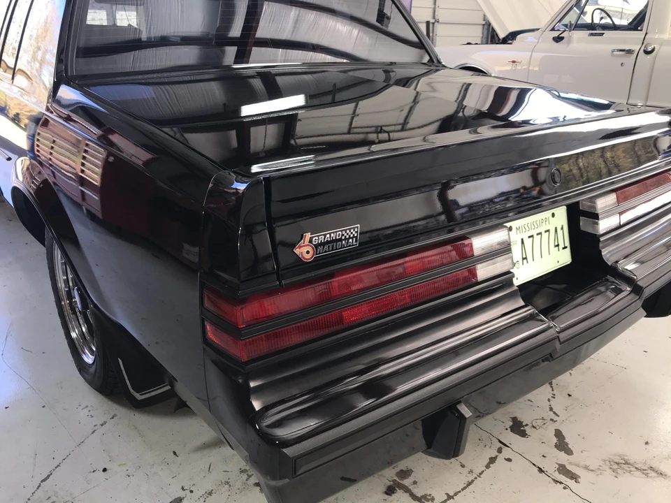 1987 Buick Grand National - Image 30 of 31