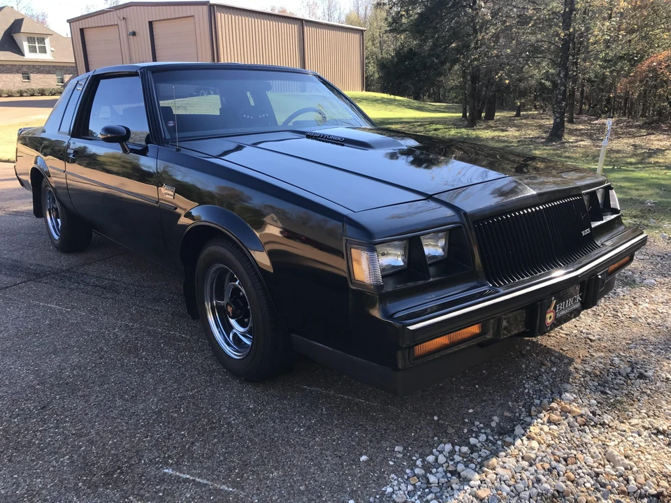 1987 Buick Grand National - Image 2 of 31