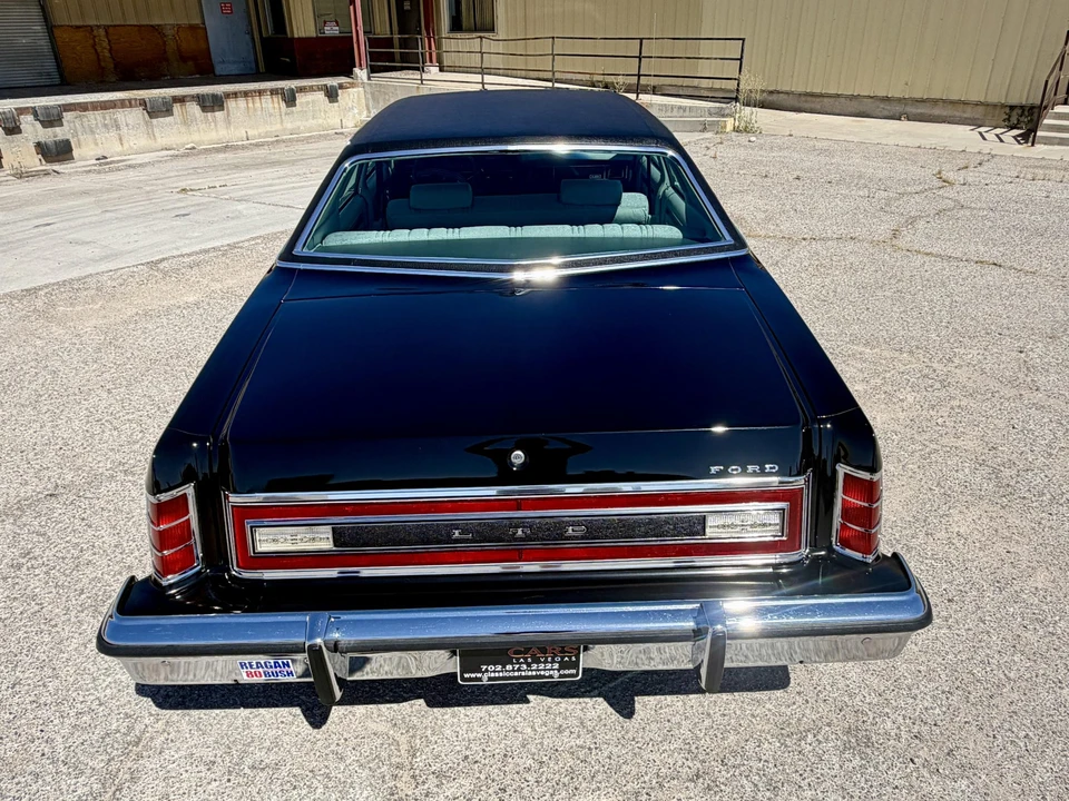 1977 Ford LTD - Image 9 of 31