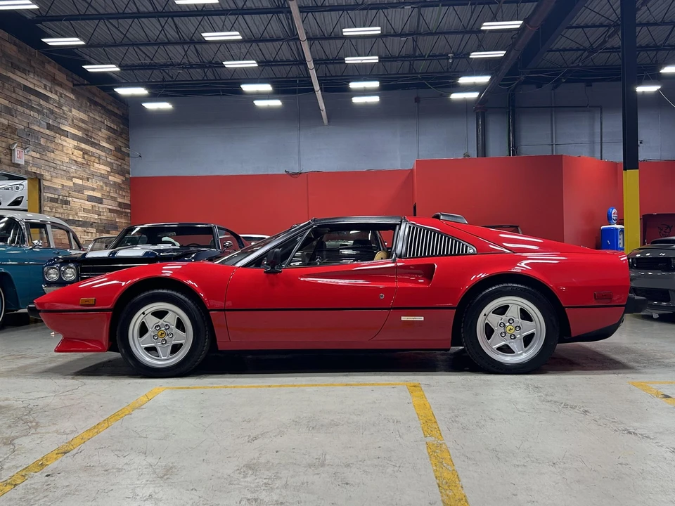 1981 Ferrari 308 GTS - Image 13 of 31