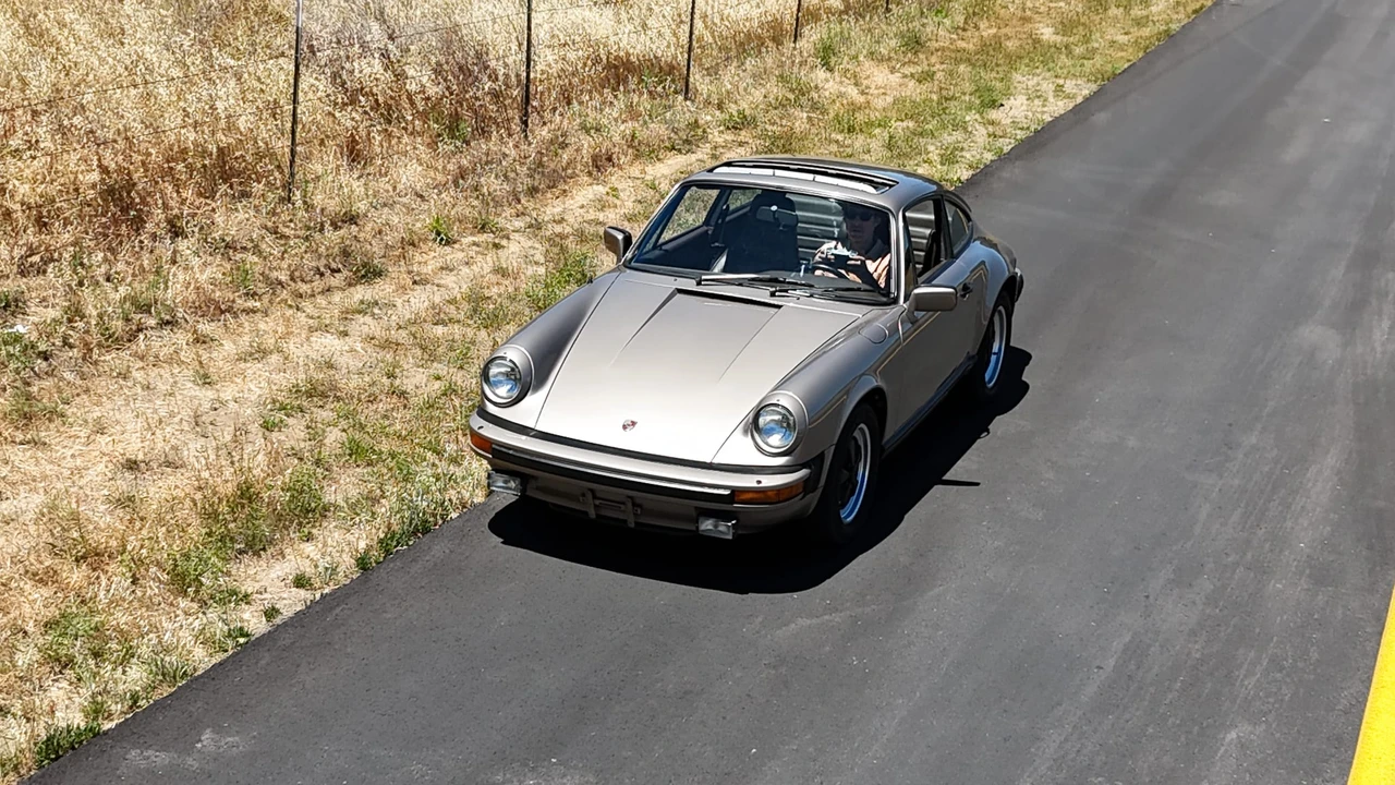1982 Porsche 911 Carrera SC - Image 9 of 31